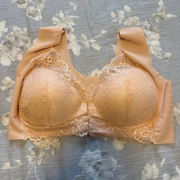 Abercrombie & Fitch Nude Lace Bralette - NWOT - Picture 2 of 4